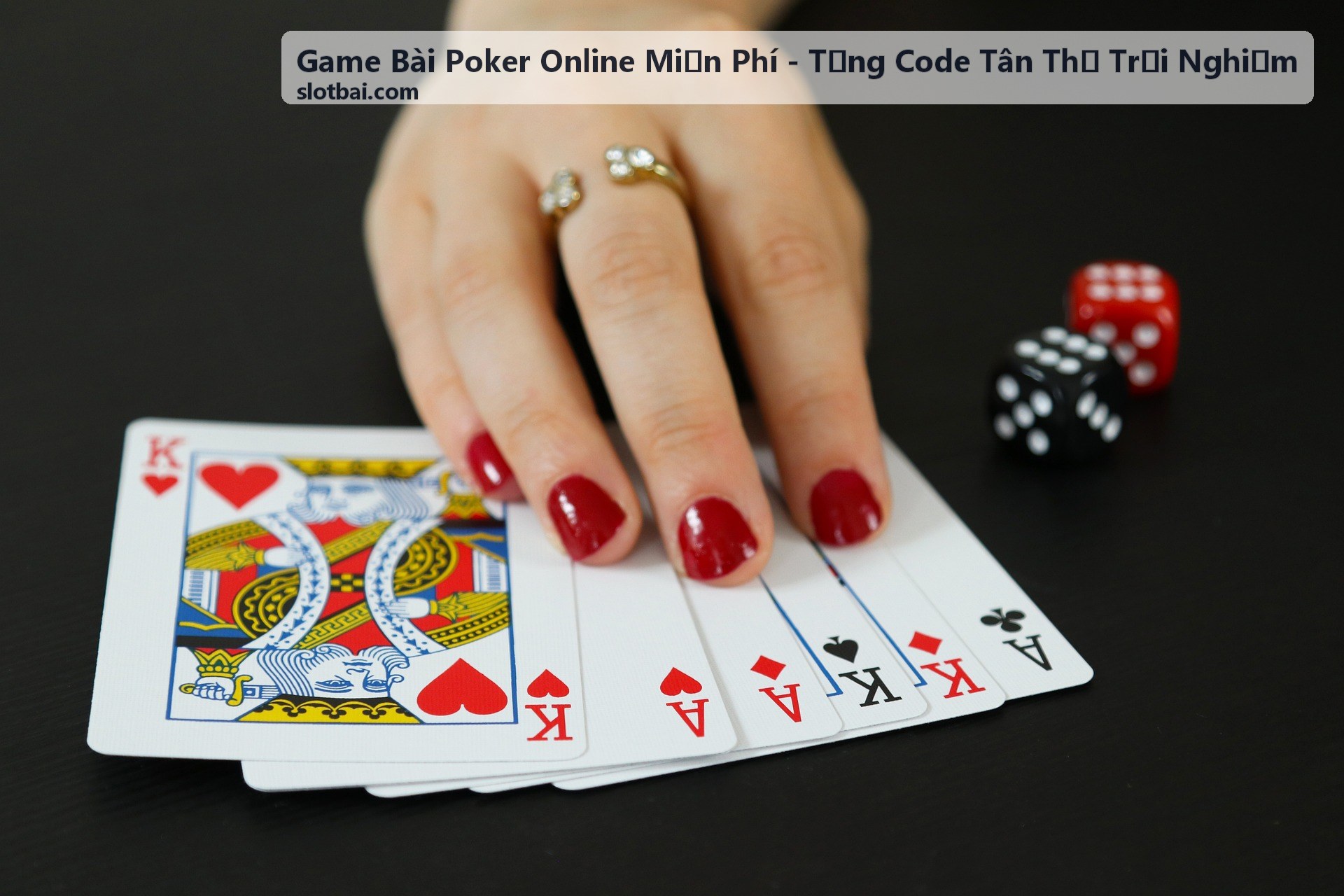 Bàn Texas Hold'em trong game bài poker online miễn phí tặng code tân thủ trải nghiệm