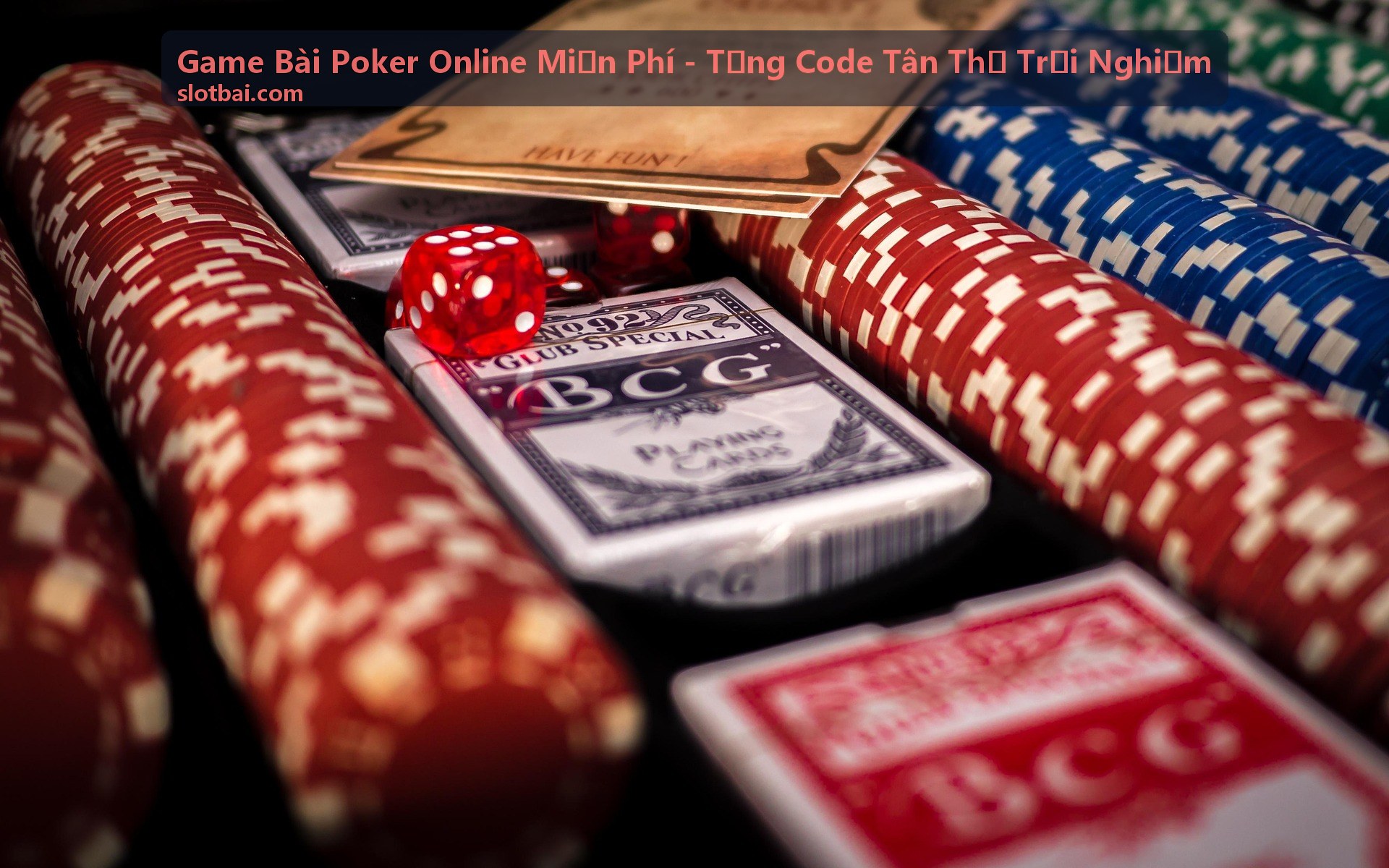 Bàn Mậu Binh online trong sảnh game bài poker miễn phí